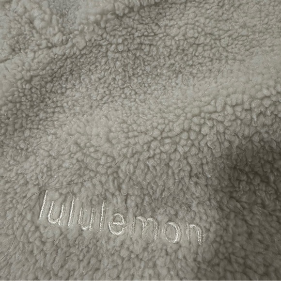 XL/XXL Lululemon Sherpa quarter-zip - Picture 2 of 6